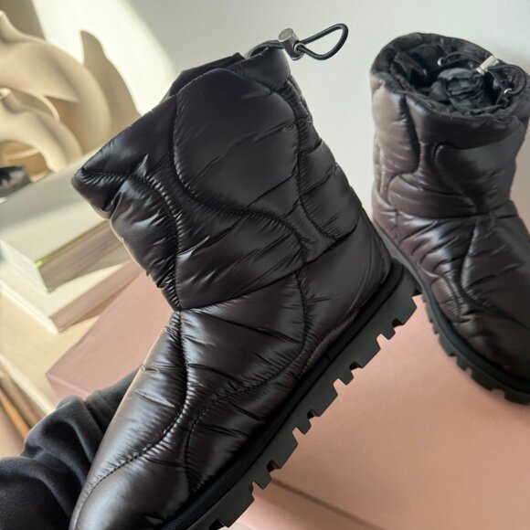 NWt Miu Miu Quilted Boots Black Nylon Padded Drawstring Sz 40 - Picture 8 of 12